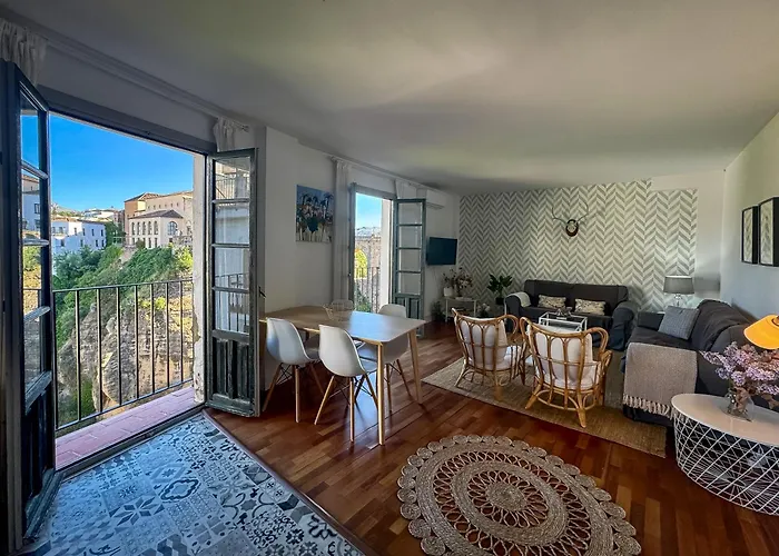 Apartment Vistas - Views In